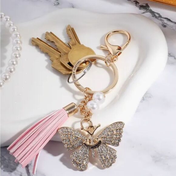 Juicy Couture Crystal Butterfly Charm Pearl Keychain - Picture 3 of 10